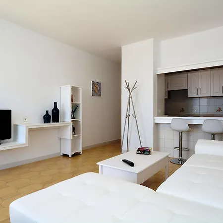 Soliplaya Puerto Del Carmen بويرتو ذيل كارمين